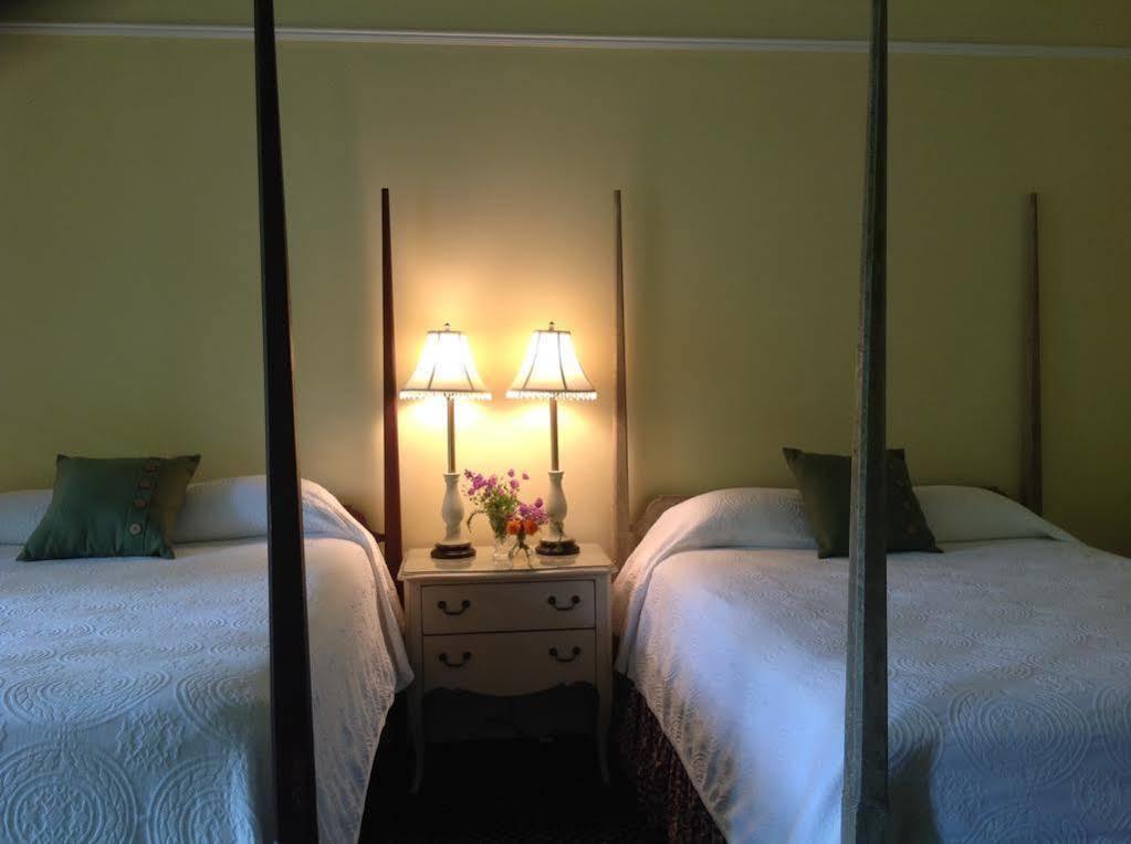 Om Sanctuary Holistic Retreat Hotell Asheville Eksteriør bilde